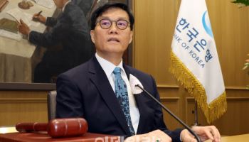 ‘5월 금리인하’ 가능성에도 약달러 추종…환율 1410원대 지지력
