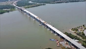 금호건설, 베트남 통일 50주년 맞춰 '년짝대교' 조기 개통