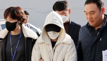 “남편과 말다툼하다가”…딸 창밖에 던져 살해한 친모 