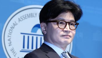 “미남 文·조국·오세훈 외모 집착 안 해...한동훈, 이상할 정도”