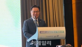 NH아문디, ETF '새 판' 짰다…'피지컬AI' 출시로 제2의 도약