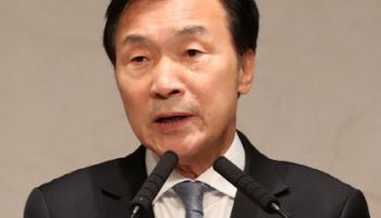 손학규 "한덕수, 대통령 적임자…출마 결심시 도울 것"