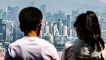 집 볼 때 돈 내라?…임장비 논란에 중개사들도 갑론을박