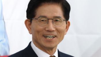 김문수 “반(反)명 빅텐트론으로 판세 흔들 것…국민 모두가 행복한 나라”