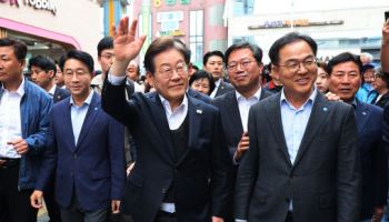 이재명, 충북·충남·전북 경청 행보… 청년 만나 민심 청취