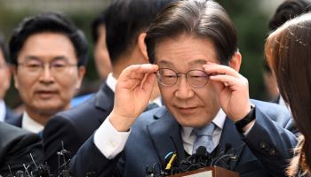 이재명 만난 재계, 경제 활성화 위한 제언 전달