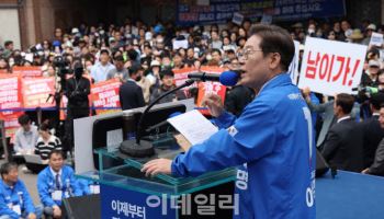이재명, 대구 땡볕 아래 ‘40분’…“신상품 이재명도 써달라”