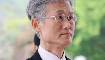 대법원장·대법관 청문회, 파행 예고…민주, 보복법안 본격화