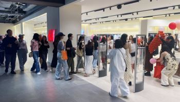 HDC아이파크몰, H&M 매장 개편…당일 1만명 몰려