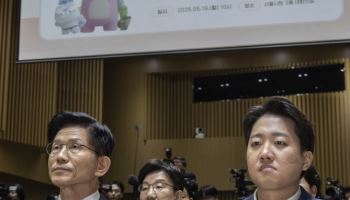 김문수 지지한 자유통일당…김문수는 이준석에 단일화 짝사랑