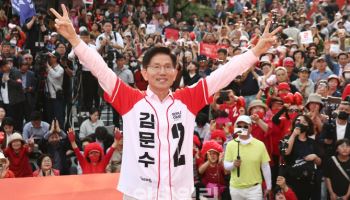 김문수, 연일 단일화 러브콜…이준석은 '거부'