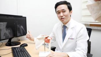 역행성 인공관절수술 시간 단축, 감염 위험 줄고 환자 만족도 높아