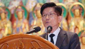 ‘李 스캔들’ 언급한 김문수 “김부선 고맙다고 말해…나는 정직할 것”