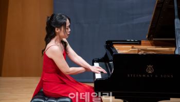 손열음, 故 박성용 명예회장 20주기 공연 "잊지 않고 기억하길"