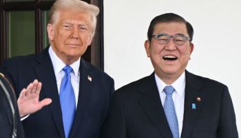 "트럼프 갑자기 전화 걸더니"…日이시바 45분 통화 막전막후
