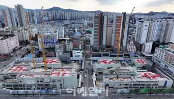 法 '광주 화정 아파트 붕괴' HDC현산 영업정지 '일시중단'