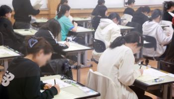 고1 응시할 수능, 27년 11월 18일…‘선택 폐지, 통합형 출제’