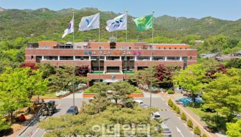 과천시, 신천지와 용도변경 항소심에 3개 법무법인 선임