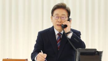 “李·트럼프, 친밀한 분위기 형성…암살위협에 동병상련 고충 나눠”