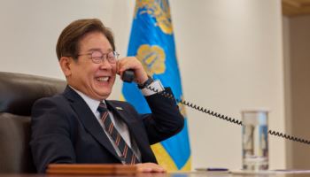 李 대통령, 日 총리와 통화…4강 외교 속도