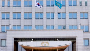 대통령실 직원 과로로 쓰러져