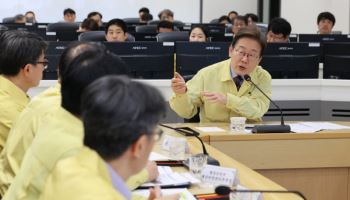 李대통령, 장마철 대비 현장 점검…"막을 피해 대비 못 하면 엄단"