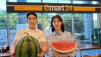 조각수박부터 순살수박까지…이마트24, 수박 5종 판매