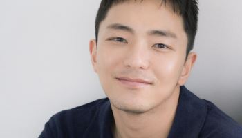 한국인 최초 토니상 박천휴 작가 "모든 감정 뒤섞인 기분"