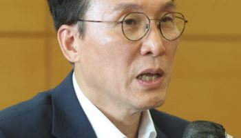 與강득구 "野주진우, 70억 재산 해명하라"…김민석 공세에 역공