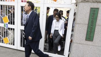 "김건희, 보름 정도 회복 필요"...지난해 "몇 년 심하게 아팠다"