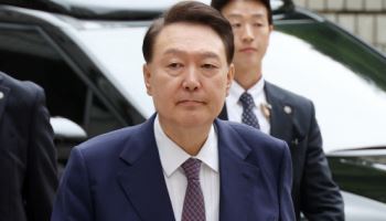 尹, 경찰 3차 소환도 불응…체포 수순 들어가나