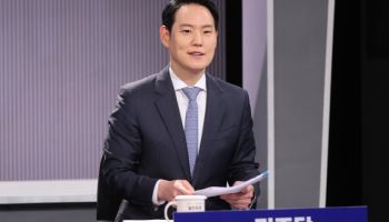 김한규 "이 대통령, 야당 요구라고 해서 안 들어주지 않을 것"