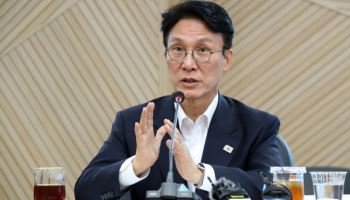 野, 주말에도 ‘김민석 난타’…與 “김민석 자질 충분”