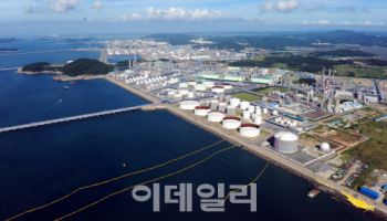 석유화학 장기 불황…충남발 대규모 투자로 위기 극복한다