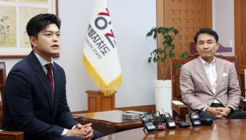 ‘멈춰선 국민의힘 쇄신’…김용태·송언석 샅바싸움에 공전만 거듭