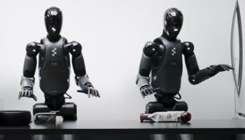 美 공장·병원에 휴머노이드 전진 배치…스타트업 R&D 주도