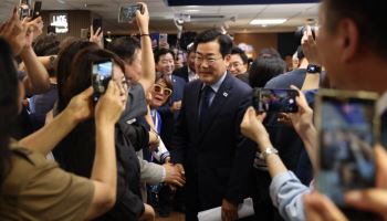 "李정부 성공에 총력"…'찐명' 박찬대, 당대표 도전장
