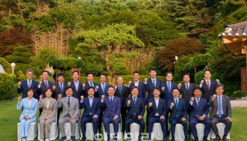 李대통령, 민주당 신임 원내지도부와 만찬…“시작보다 마무리 지지율 높아야”