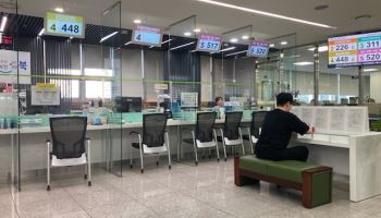 "퇴근 후에도 OK"…성북구 주민 맞춤형 야간민원실 '호응'[동네방네]