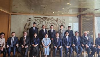 선플재단, 디존-데 베가 주한 필리핀 대사 환송 오찬