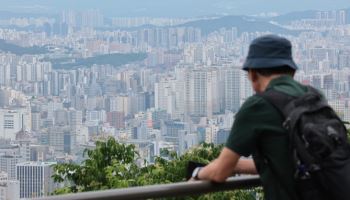 서울 집값·가계부채·자영업자…금융안정 위협한다(종합)