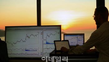 “의무공개매수 곧일까”…촉각 세우는 사모펀드들