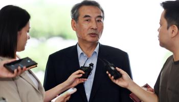 민중기 "김건희 소환은 아직"…'임성근 구명 로비' 자료 확보