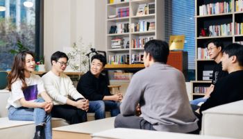 9주간 유급휴가에…넷플 구독료까지 쏘는 ‘이 회사’[복지좋소]