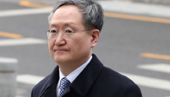 민정수석에 봉욱 전 대검차장 물망…檢 출신 선호 지속