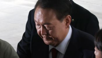 내란특검 “전직 대통령, 경찰 수사받지 말란 법 없어”