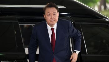 박상수 “尹, ‘김건희 희생번트’ 아니냐…부부구속 피하려는 듯”
