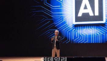 '규모 축소' 삼성 파운드리 행사…2나노 수율 집중한다