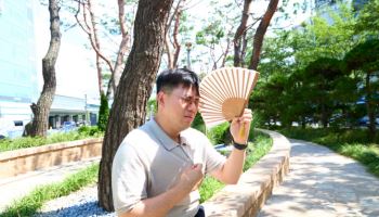"더운 것 참지 마세요. 온열질환, 바로 이럴 때 옵니다"