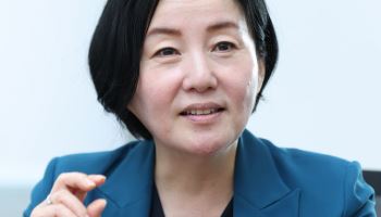 "연체자 채무조정, 은행에 책임 더 묻도록 법 개정해야"